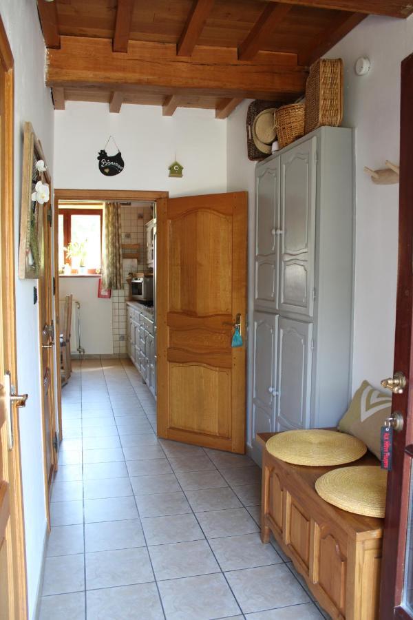 Villa Aux Hetres Pourpres Amonines Exterior foto